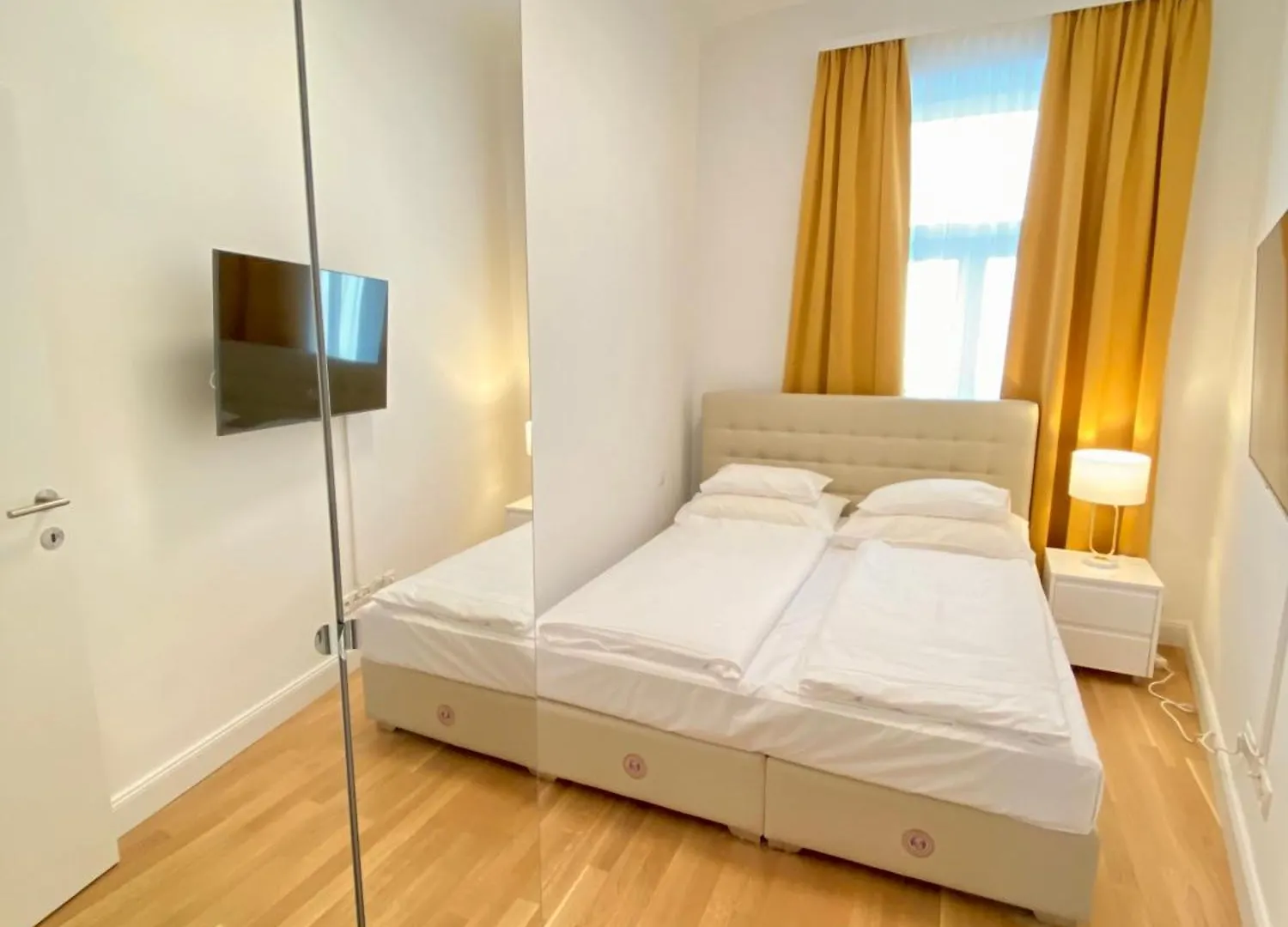 Steiner Residences Vienna Reumannplatz Apartament